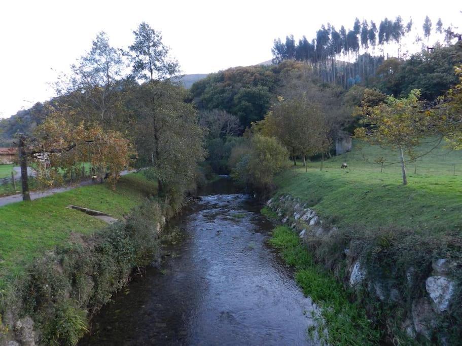Apartamento en Cantabria, Treceño Exterior foto